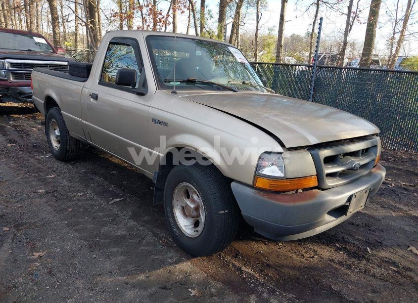2000 Ford Ranger XL/XLT (VIN 1FTYR10V8YTA40041) main photo