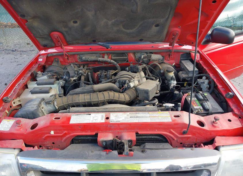 Photo 10 of 2000 Ford Ranger XL/XLT (VIN 1FTYR10V9YTA51159)