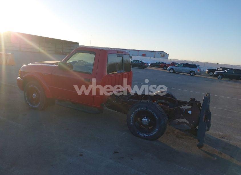 Photo 3 of 2002 Ford Ranger EDGE (VIN 1FTYR11U22PB35362)