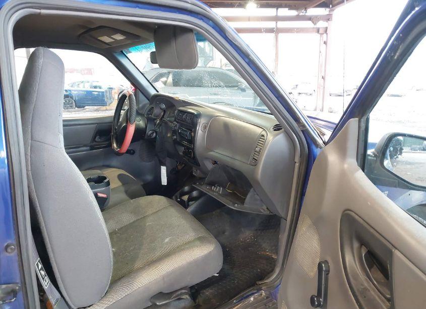 Photo 5 of 2002 Ford Ranger EDGE (VIN 1FTYR11U42TA70389)