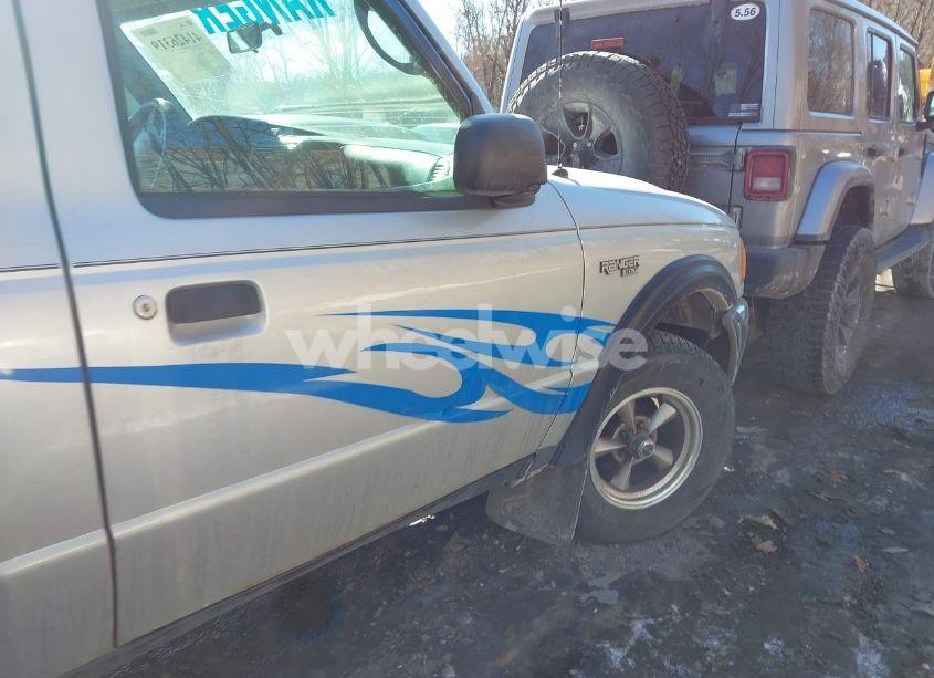 Photo 15 of 2005 Ford Ranger EDGE/XL/XLT (VIN 1FTYR11U65PA40727)