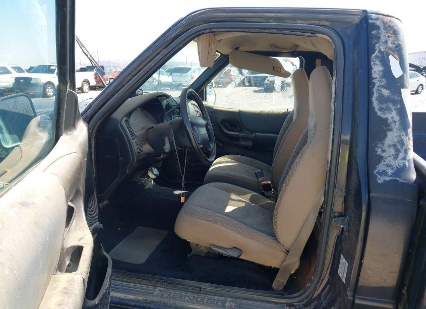 Photo 5 of 1999 Ford Ranger XL/XLT (VIN 1FTYR11V0XTA35557)