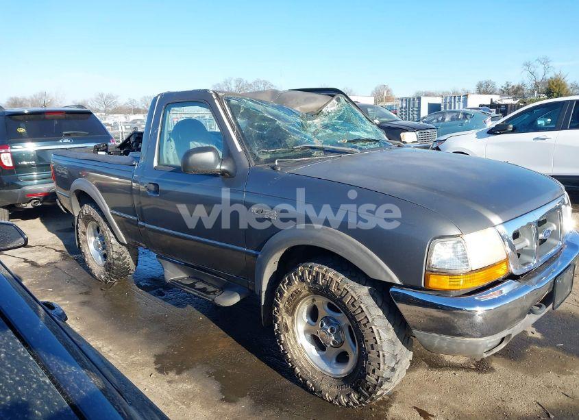 Photo 13 of 1999 Ford Ranger XL/XLT (VIN 1FTYR11V5XTA11528)