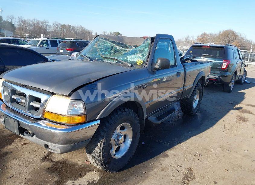 Photo 2 of 1999 Ford Ranger XL/XLT (VIN 1FTYR11V5XTA11528)