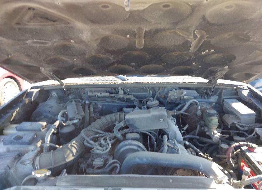 Photo 10 of 2000 Ford Ranger XL/XLT (VIN 1FTYR14C0YPB18457)