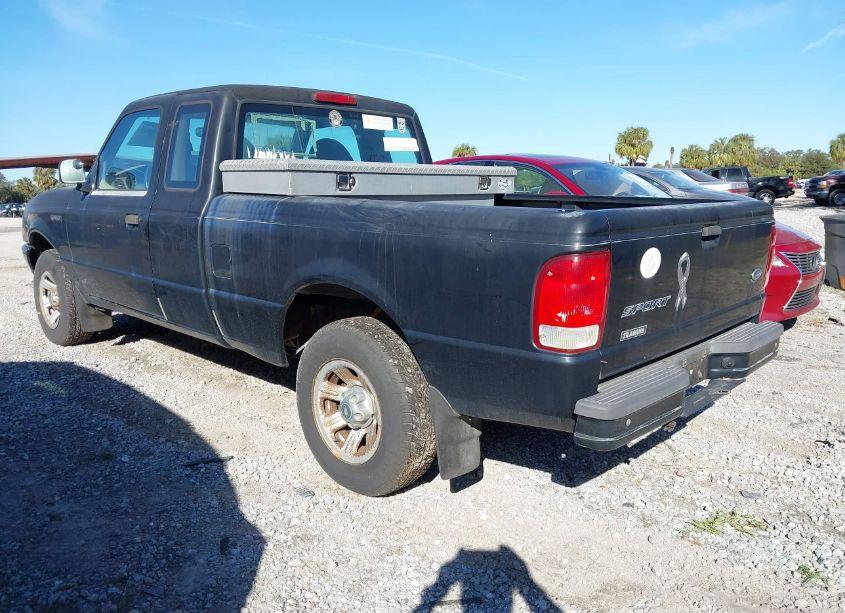 Photo 3 of 2000 Ford Ranger XL/XLT (VIN 1FTYR14C0YPB18457)