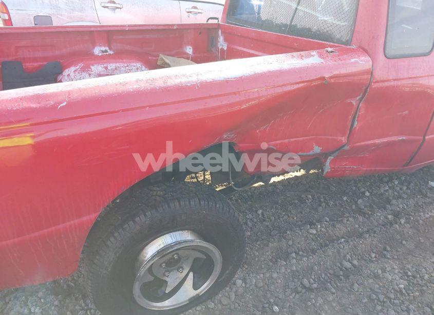 Photo 6 of 2000 Ford Ranger XL/XLT (VIN 1FTYR14C3YTA62876)