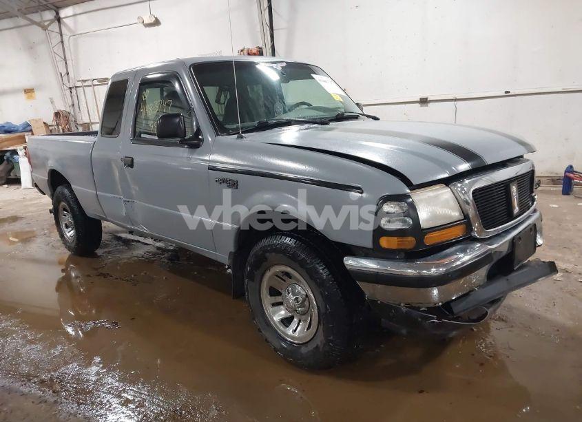 1998 Ford Ranger XL/XLT (VIN 1FTYR14C5WPA85792) main photo