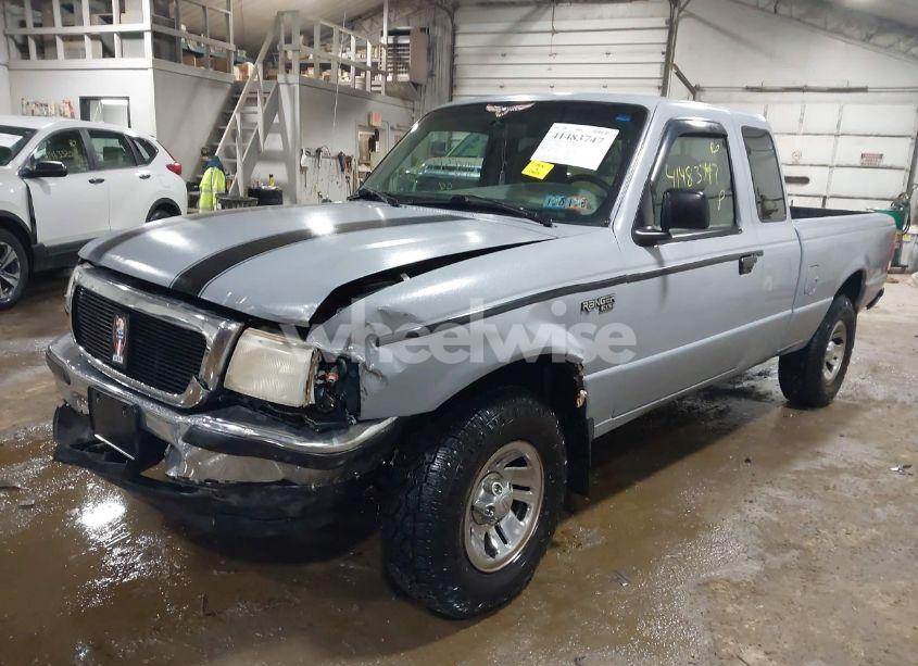 Photo 2 of 1998 Ford Ranger XL/XLT (VIN 1FTYR14C5WPA85792)