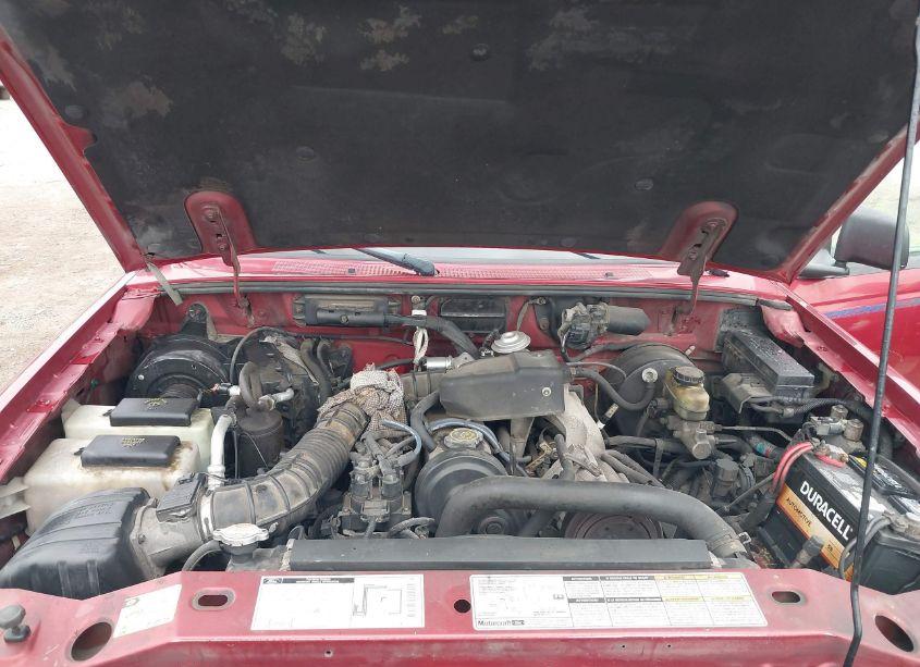 Photo 10 of 1998 Ford Ranger XL/XLT (VIN 1FTYR14C5WPB35641)