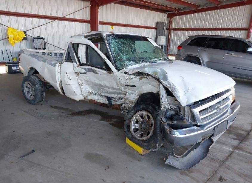 2000 Ford Ranger XL/XLT (VIN 1FTYR14C8YPC08441) main photo