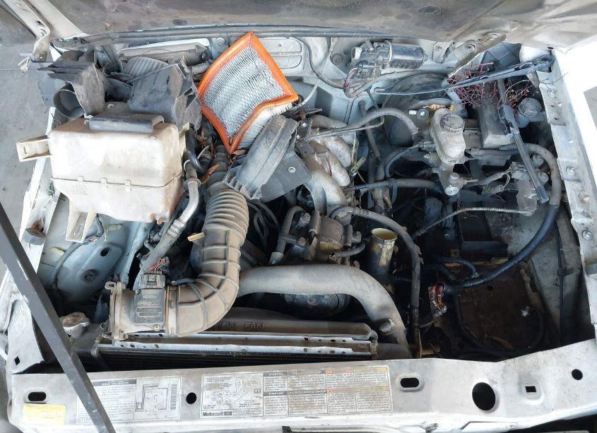 Photo 10 of 2000 Ford Ranger XL/XLT (VIN 1FTYR14C8YPC08441)