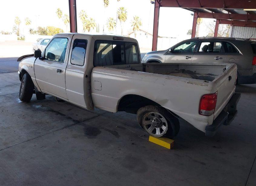 Photo 3 of 2000 Ford Ranger XL/XLT (VIN 1FTYR14C8YPC08441)