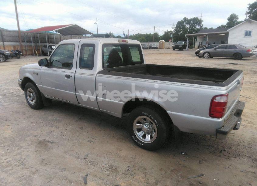 Photo 3 of 2002 Ford Ranger XL/XLT (VIN 1FTYR14D42TA46640)