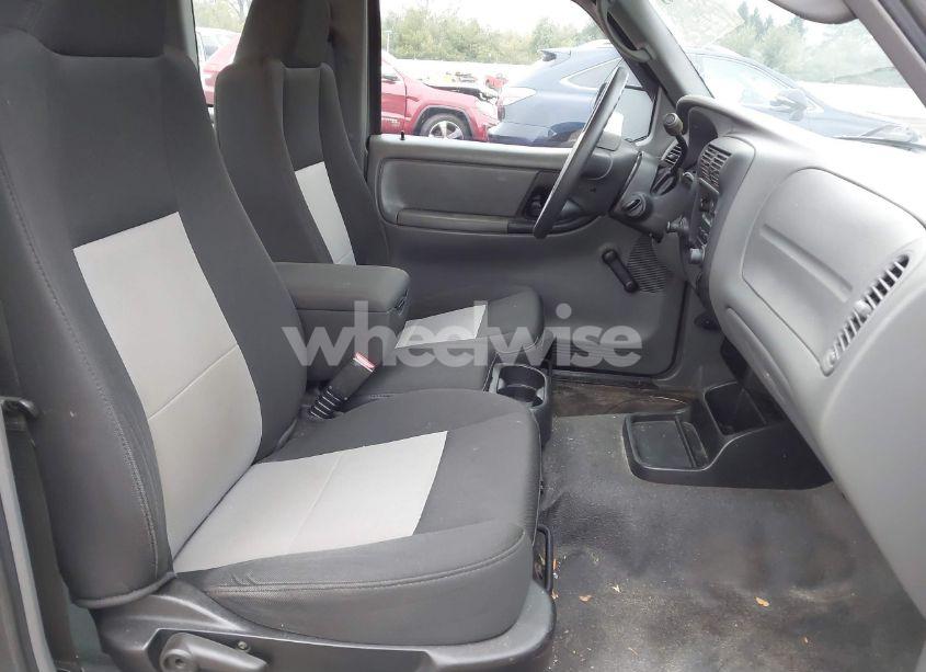 Photo 5 of 2009 Ford Ranger XL/XLT (VIN 1FTYR14D49PA12801)