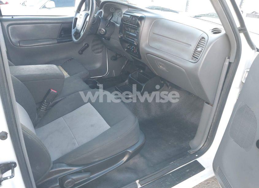 Photo 5 of 2009 Ford Ranger XL/XLT (VIN 1FTYR14D99PA20201)