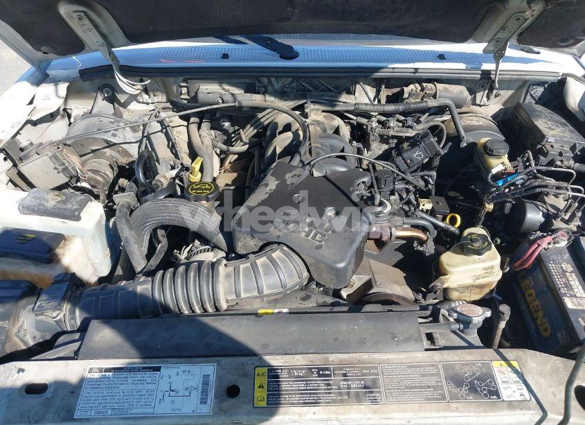 Photo 10 of 2001 Ford Ranger EDGE/XLT (VIN 1FTYR14E71TA45005)