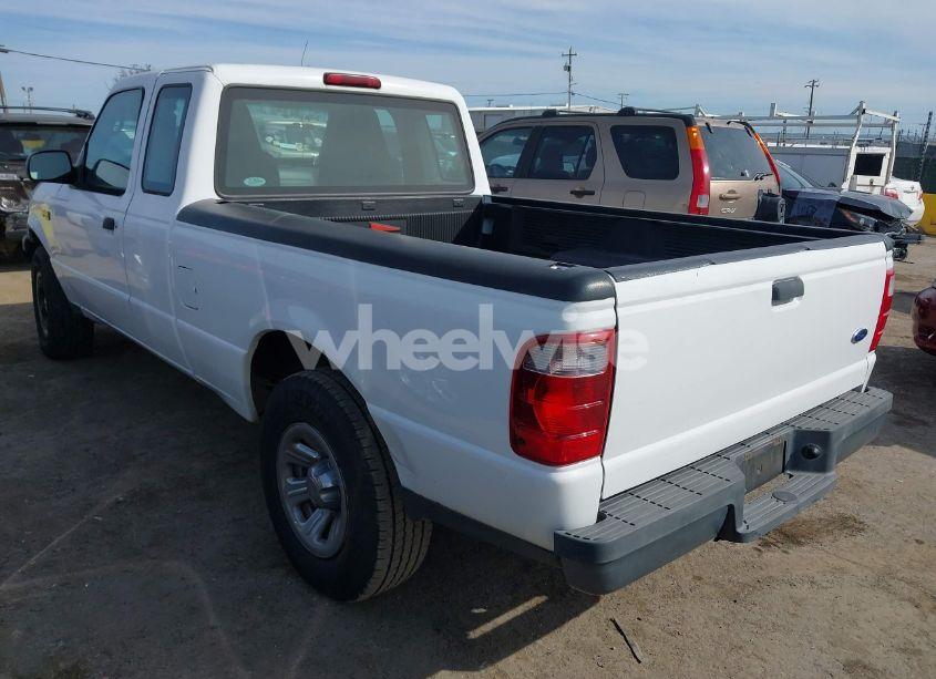 Photo 3 of 2005 Ford Ranger EDGE/STX/XL/XLT (VIN 1FTYR14EX5PA44624)