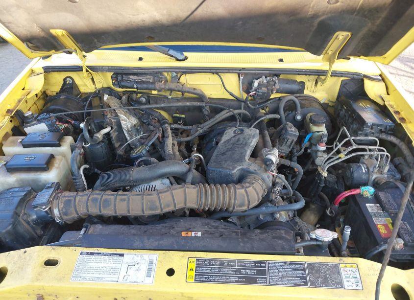 Photo 10 of 2002 Ford Ranger EDGE/TREMOR/XL/XLT (VIN 1FTYR14U02PA08220)