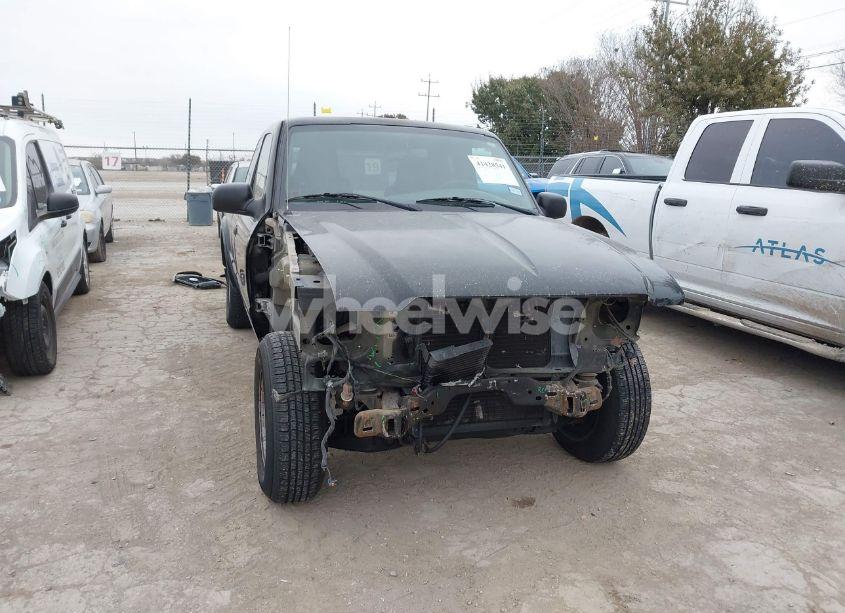 Photo 6 of 2004 Ford Ranger EDGE/TREMOR/XL/XLT (VIN 1FTYR14U04PA25697)
