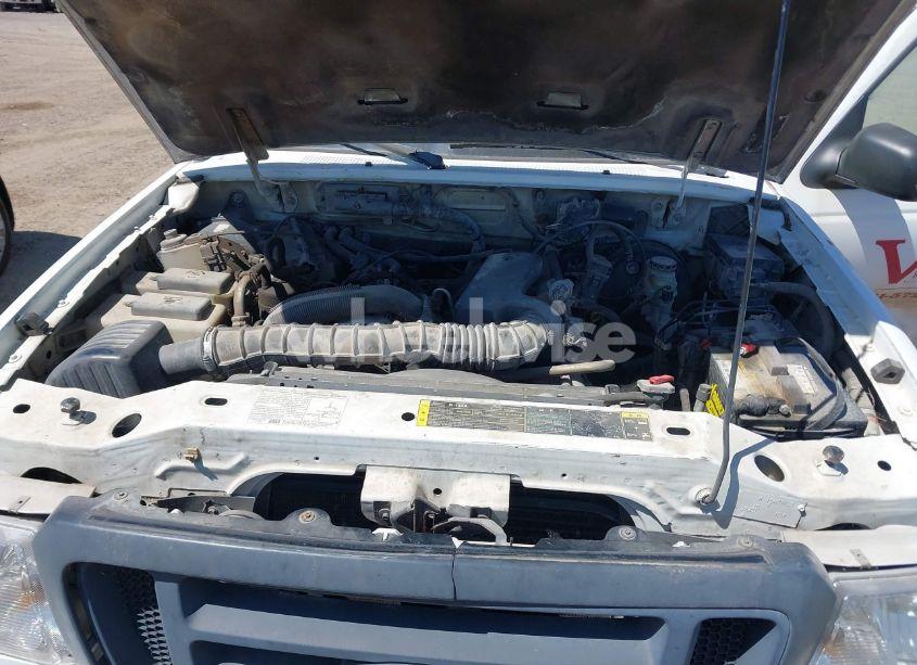 Photo 10 of 2004 Ford Ranger EDGE/TREMOR/XL/XLT (VIN 1FTYR14U04PA70719)