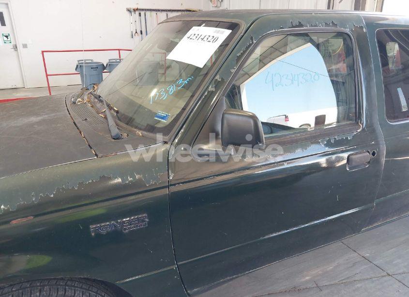 Photo 6 of 2001 Ford Ranger EDGE/XL/XLT (VIN 1FTYR14U11PA76024)