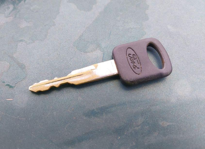 Photo 11 of 1998 Ford Ranger SPLASH/XL/XLT (VIN 1FTYR14U1WPA38171)
