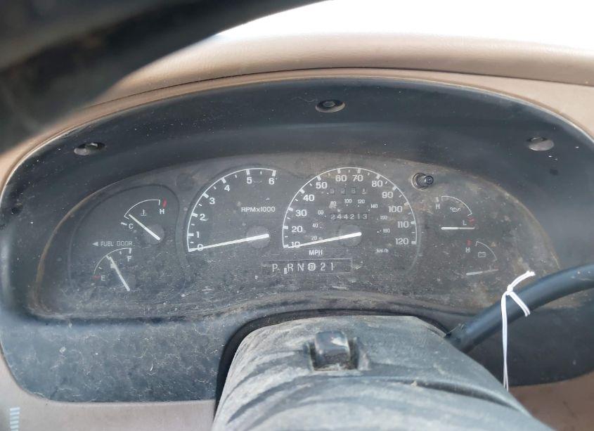 Photo 7 of 1998 Ford Ranger SPLASH/XL/XLT (VIN 1FTYR14U1WPA38171)