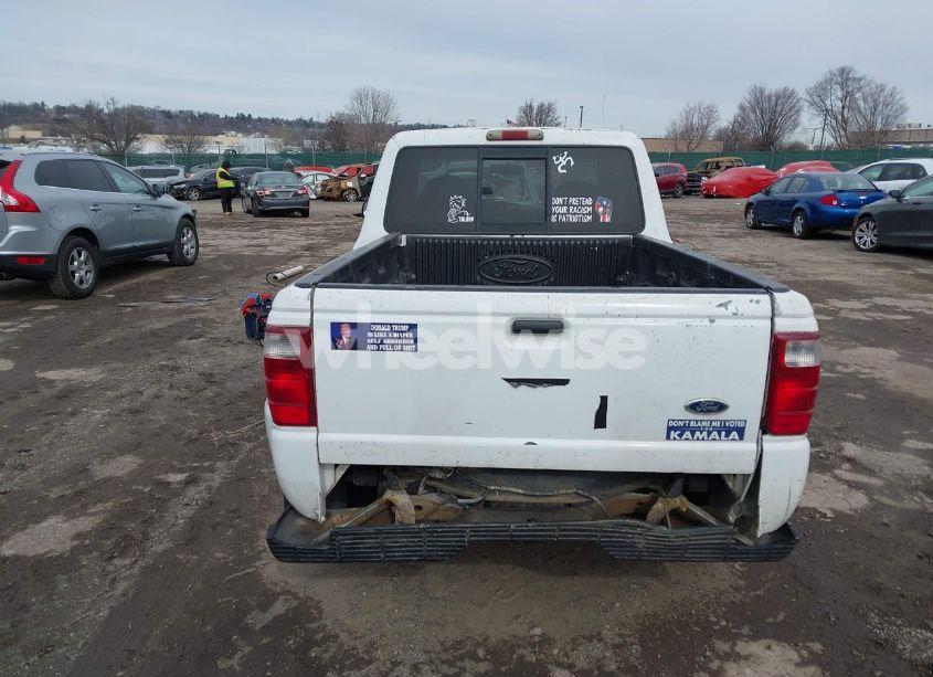 Photo 16 of 2001 Ford Ranger EDGE/XL/XLT (VIN 1FTYR14U21TA62768)