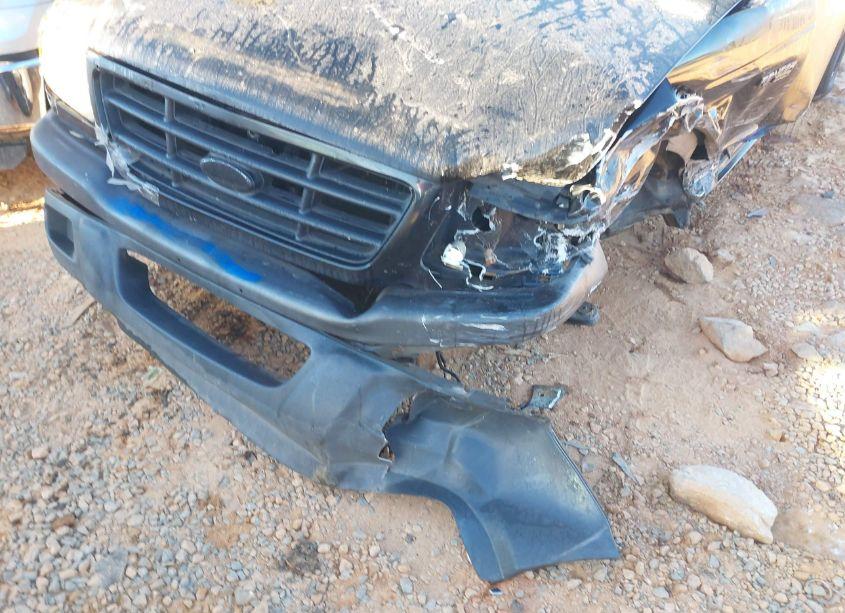 Photo 11 of 2002 Ford Ranger EDGE/TREMOR/XL/XLT (VIN 1FTYR14U22PA36097)