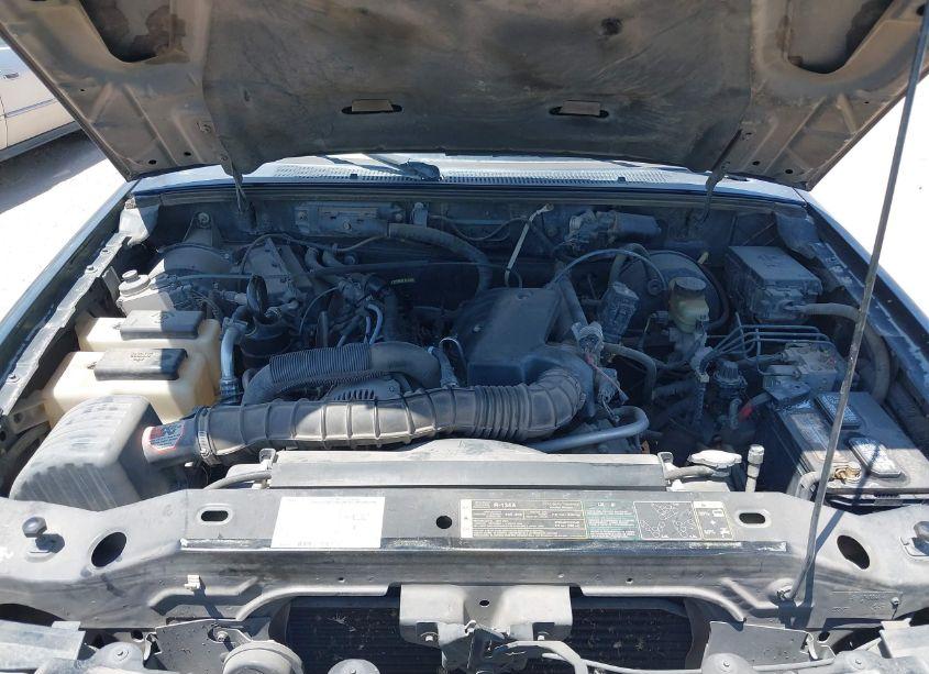 Photo 10 of 2005 Ford Ranger EDGE/STX/XL/XLT (VIN 1FTYR14U25PA50652)