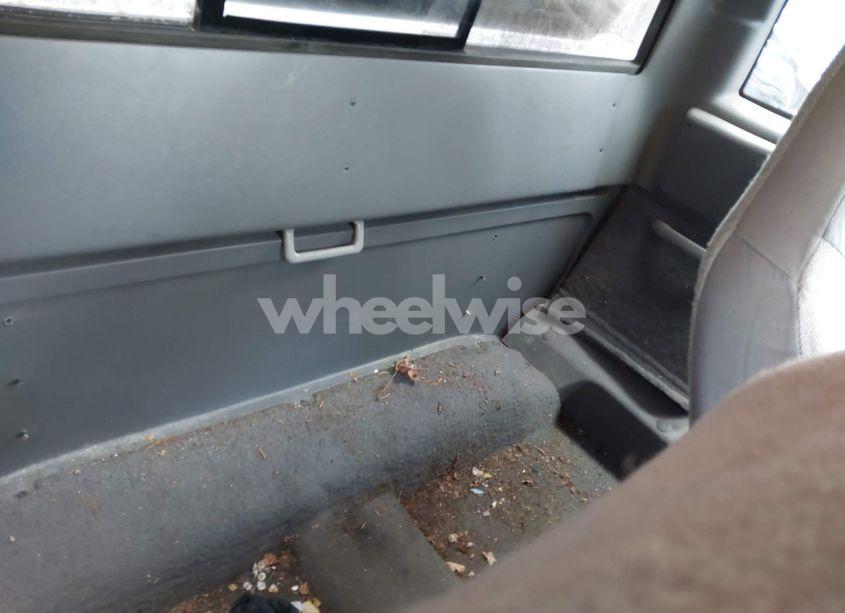 Photo 8 of 2001 Ford Ranger EDGE/XL/XLT (VIN 1FTYR14U31PA75327)