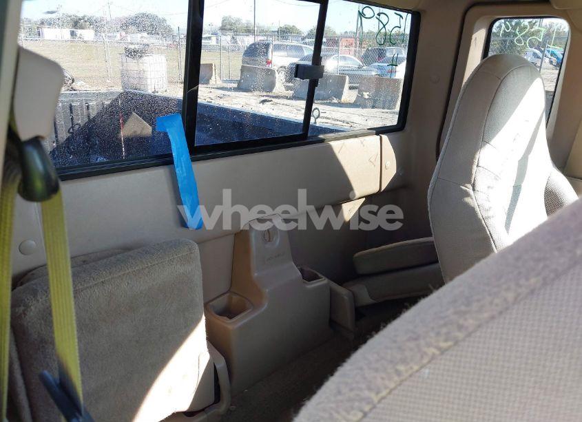 Photo 8 of 2001 Ford Ranger EDGE/XL/XLT (VIN 1FTYR14U31TA56509)