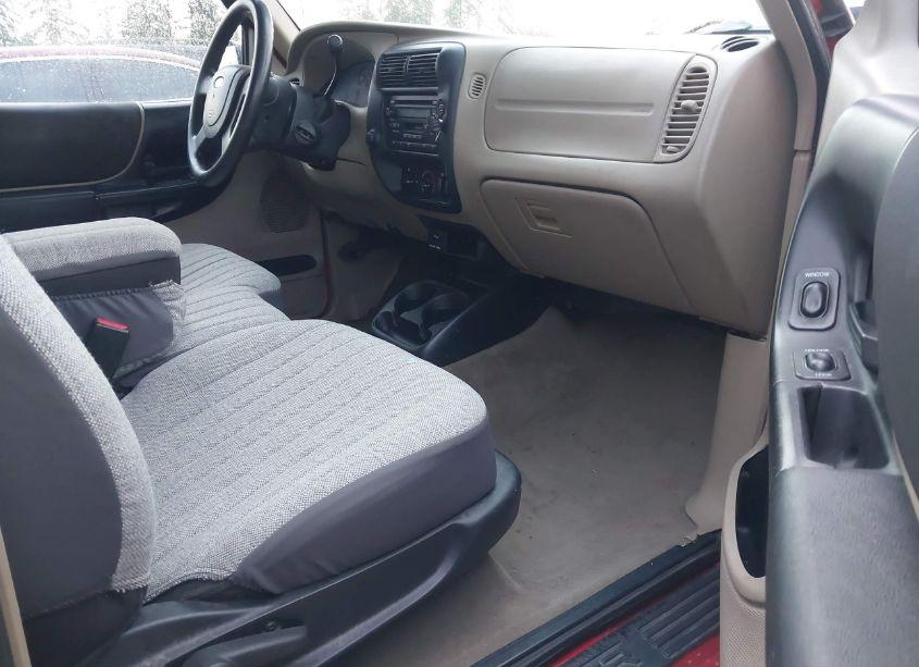 Photo 5 of 2004 Ford Ranger EDGE/TREMOR/XL/XLT (VIN 1FTYR14U34PA01507)