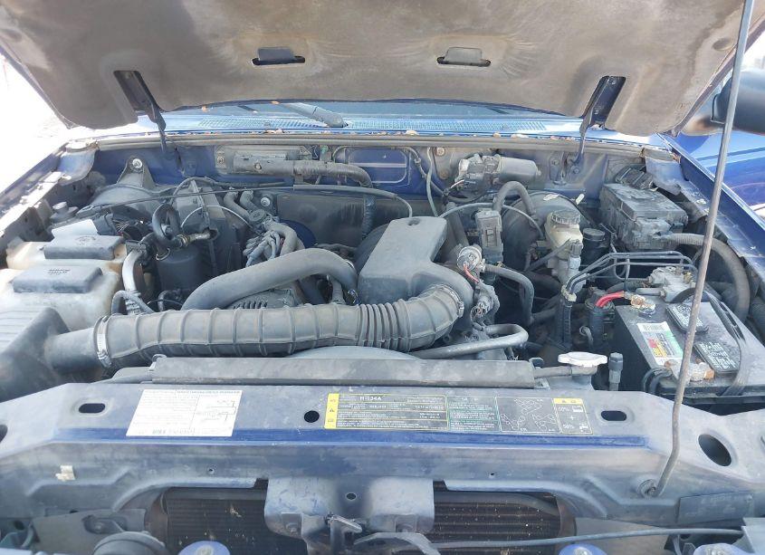 Photo 10 of 2004 Ford Ranger EDGE/TREMOR/XL/XLT (VIN 1FTYR14U34PA88549)