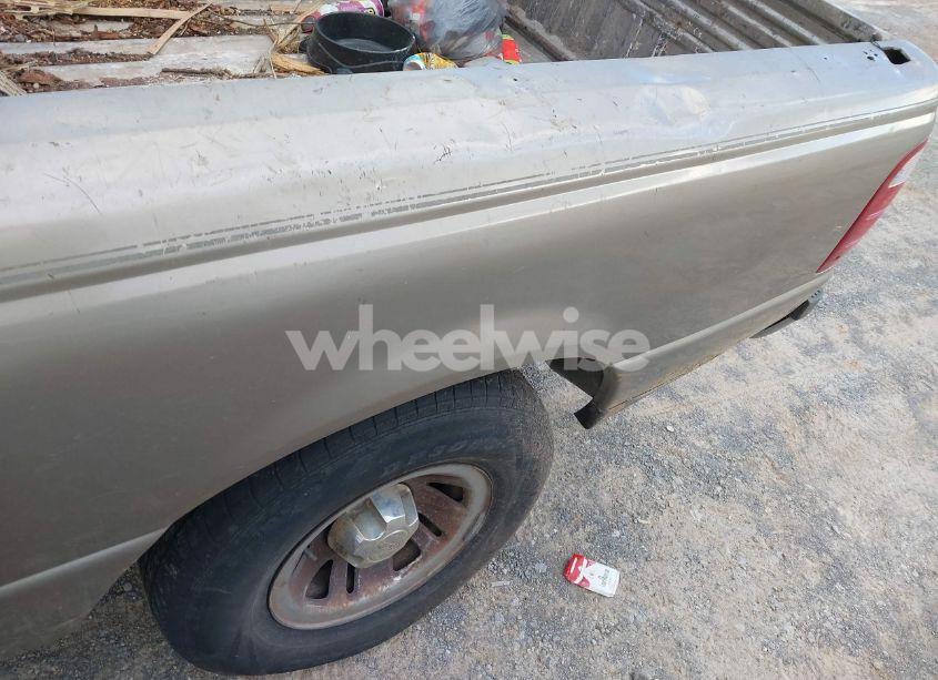 Photo 6 of 2004 Ford Ranger EDGE/TREMOR/XL/XLT (VIN 1FTYR14U34PB37281)