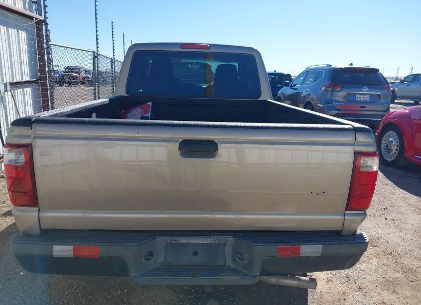 Photo 16 of 2004 Ford Ranger EDGE/TREMOR/XL/XLT (VIN 1FTYR14U34PB65663)