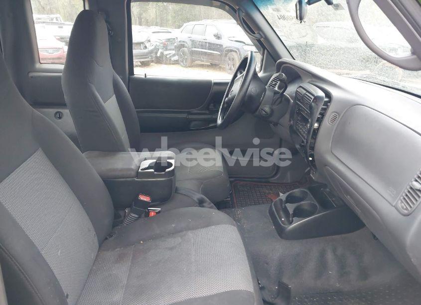 Photo 5 of 2003 Ford Ranger EDGE/TREMOR/XL/XLT (VIN 1FTYR14U43PB67839)