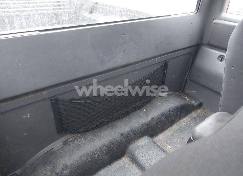 Photo 8 of 2003 Ford Ranger EDGE/TREMOR/XL/XLT (VIN 1FTYR14U43PB67839)