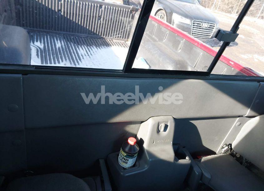 Photo 8 of 2001 Ford Ranger EDGE/XL/XLT (VIN 1FTYR14U51PA66080)