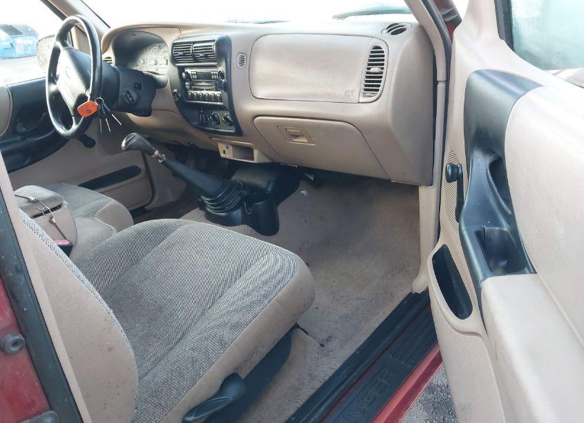 Photo 5 of 2001 Ford Ranger EDGE/XL/XLT (VIN 1FTYR14U51PB10305)