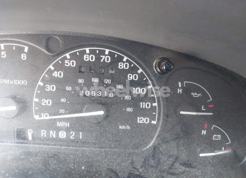 Photo 7 of 2002 Ford Ranger EDGE/TREMOR/XL/XLT (VIN 1FTYR14U52TA41883)