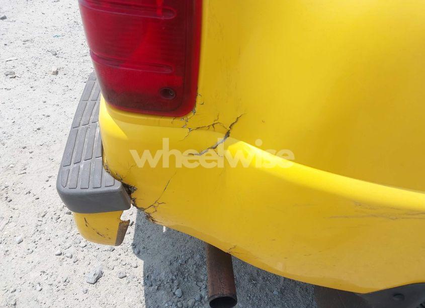Photo 13 of 2002 Ford Ranger EDGE/TREMOR/XL/XLT (VIN 1FTYR14U62TA10433)