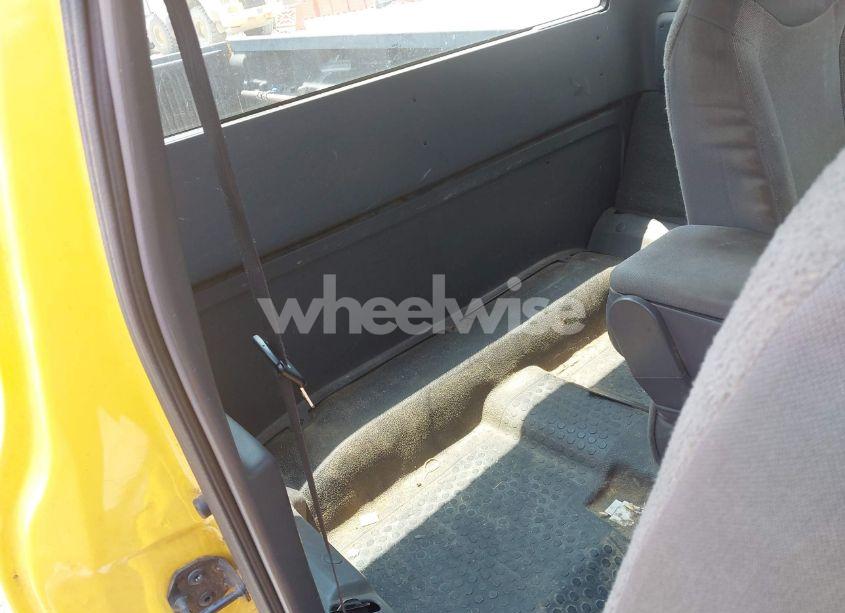 Photo 8 of 2002 Ford Ranger EDGE/TREMOR/XL/XLT (VIN 1FTYR14U62TA10433)