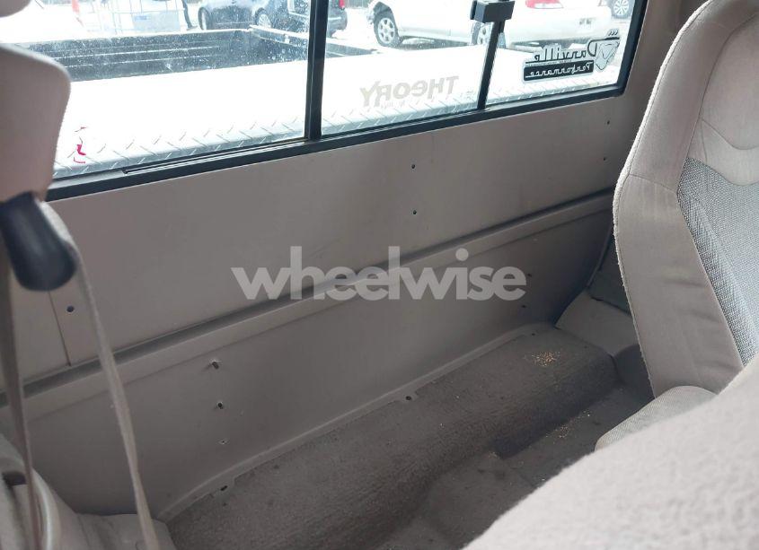 Photo 8 of 2002 Ford Ranger EDGE/TREMOR/XL/XLT (VIN 1FTYR14U62TA20654)