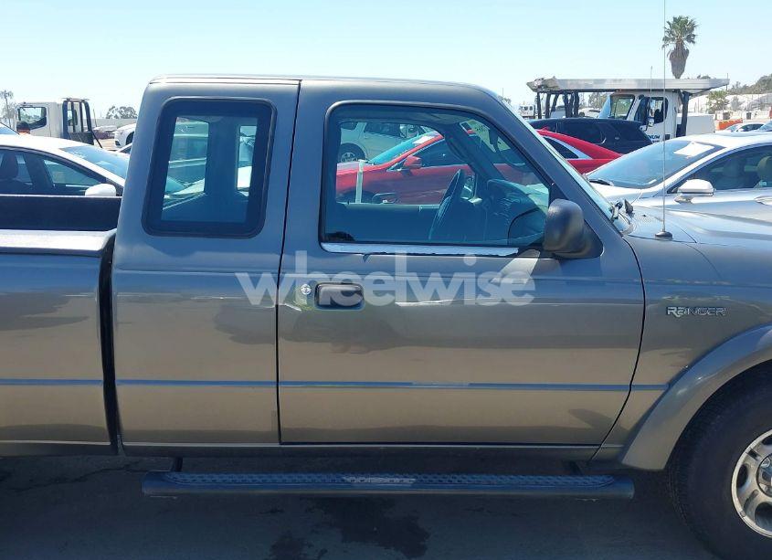 Photo 14 of 2004 Ford Ranger EDGE/TREMOR/XL/XLT (VIN 1FTYR14U64PA01484)