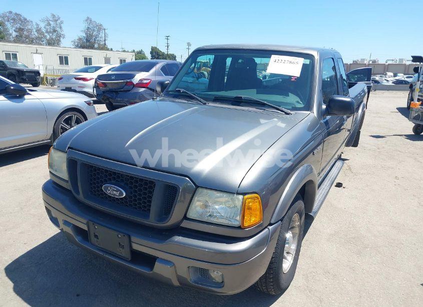 Photo 2 of 2004 Ford Ranger EDGE/TREMOR/XL/XLT (VIN 1FTYR14U64PA01484)