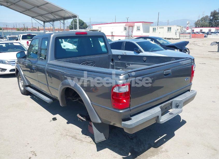 Photo 3 of 2004 Ford Ranger EDGE/TREMOR/XL/XLT (VIN 1FTYR14U64PA01484)