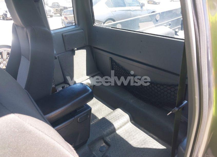 Photo 8 of 2004 Ford Ranger EDGE/TREMOR/XL/XLT (VIN 1FTYR14U64PA01484)