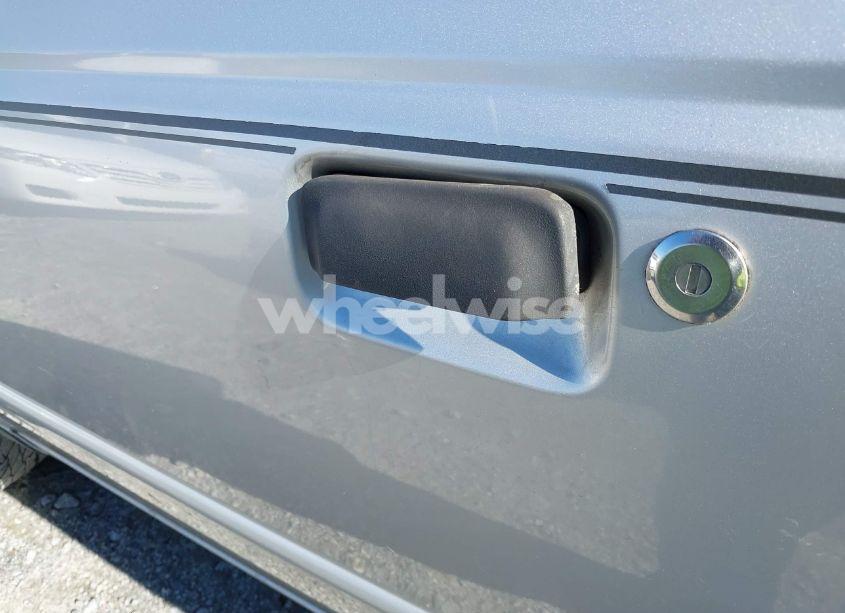 Photo 13 of 2004 Ford Ranger EDGE/TREMOR/XL/XLT (VIN 1FTYR14U64PA24005)